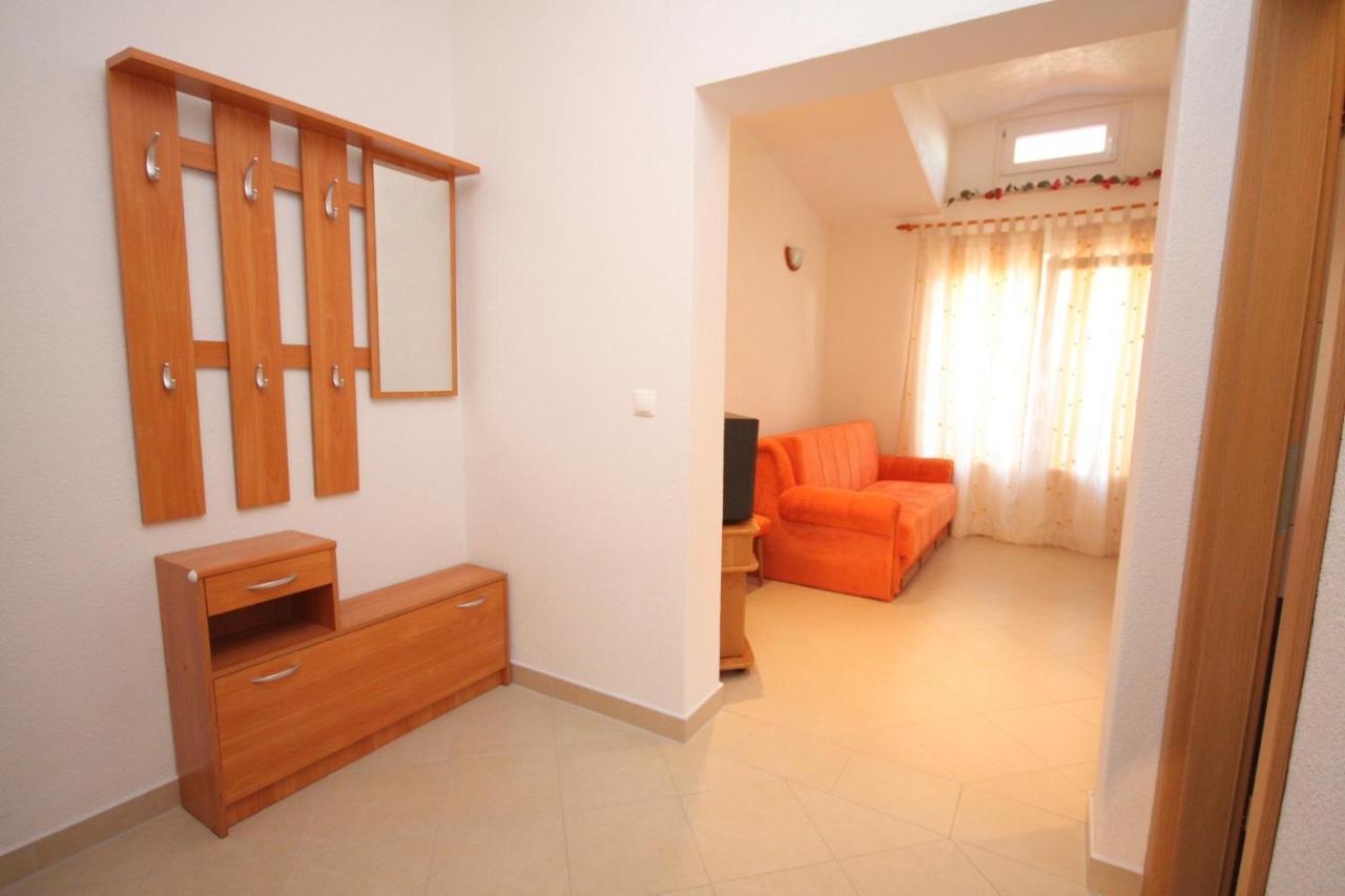 Apartments With A Parking Space Baska Voda, Makarska - 2709 Exterior photo