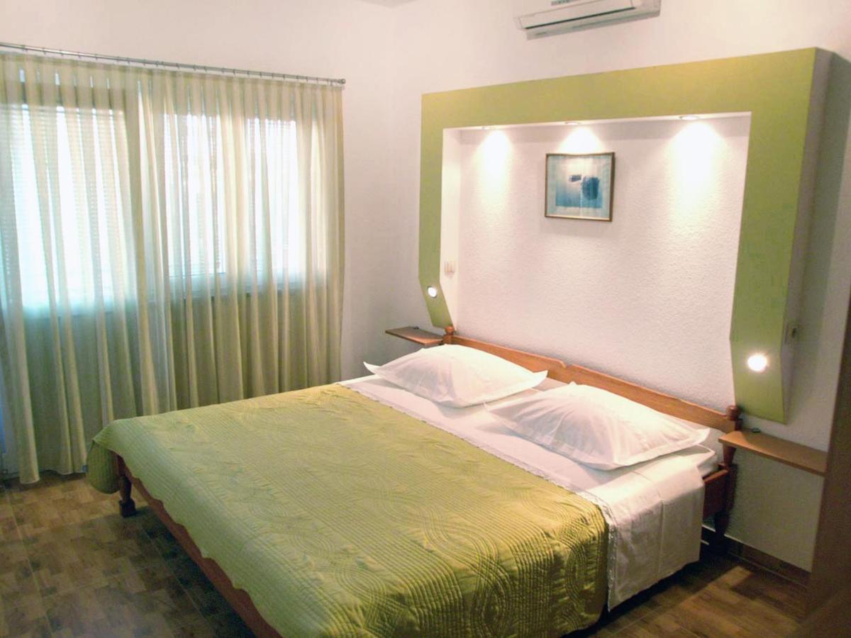 Apartments With A Parking Space Baska Voda, Makarska - 2709 Exterior photo